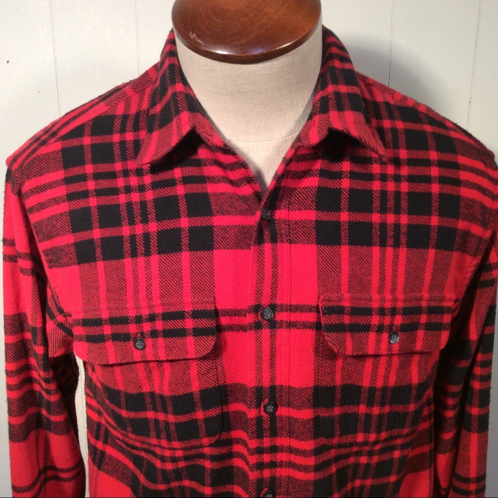 Buffalo Plaid Mens Flannel Shirt made by GAP size medium - Picture 2 of 6